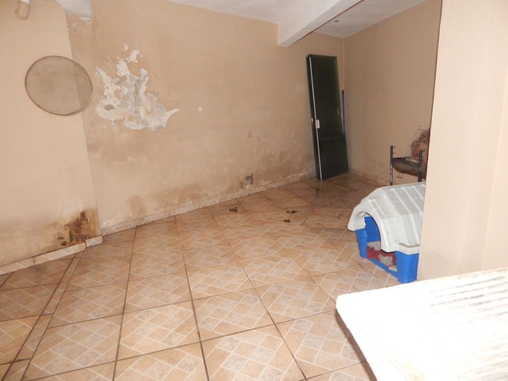 Sobrado à venda com 2 quartos, 235m² - Foto 30