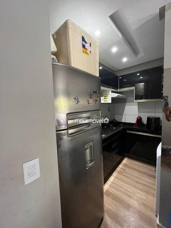 Apartamento à venda com 2 quartos, 46m² - Foto 9