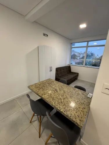 Apartamento para alugar com 1 quarto, 75m² - Foto 3