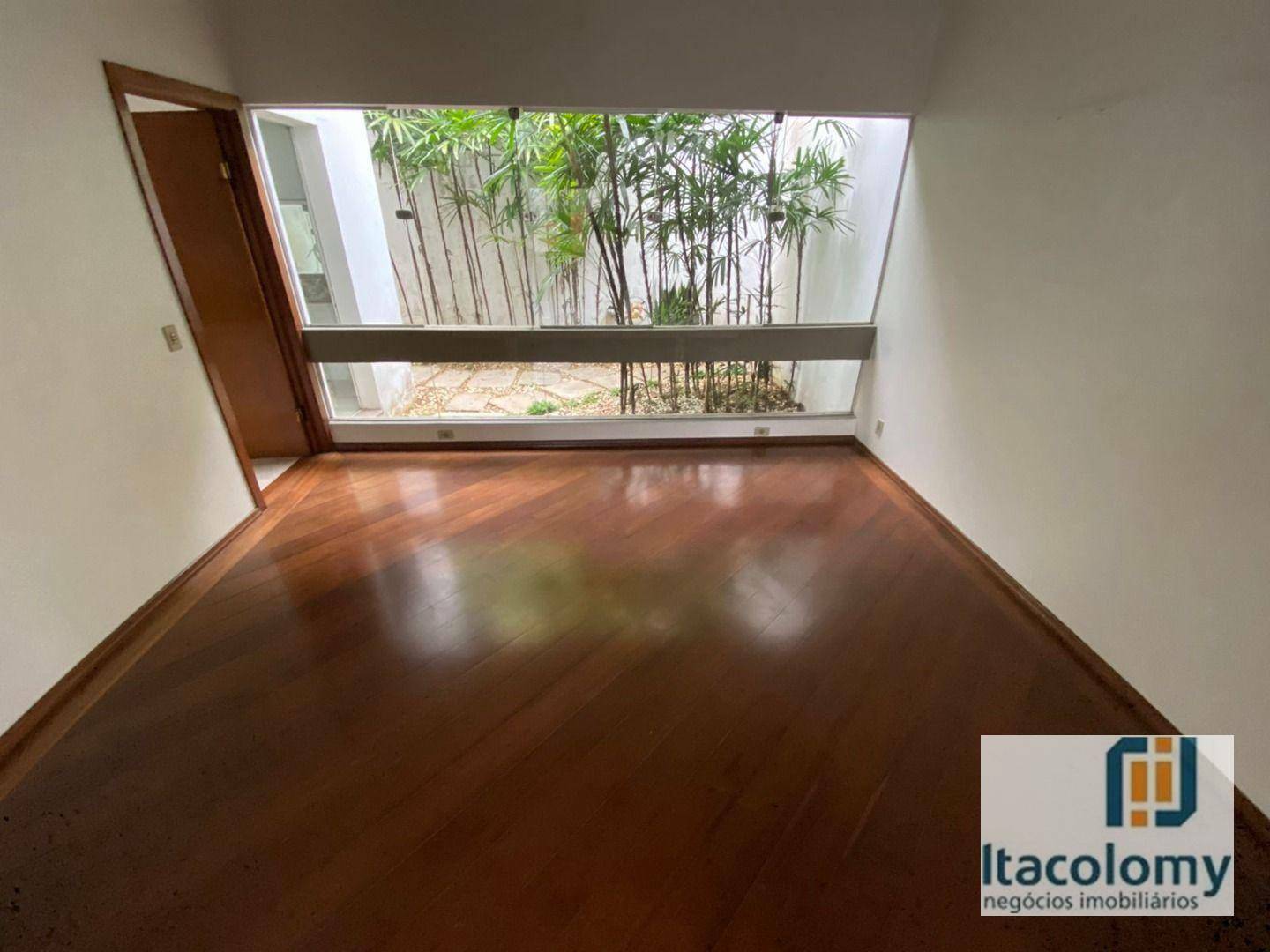 Casa de Condomínio à venda com 4 quartos, 500m² - Foto 8