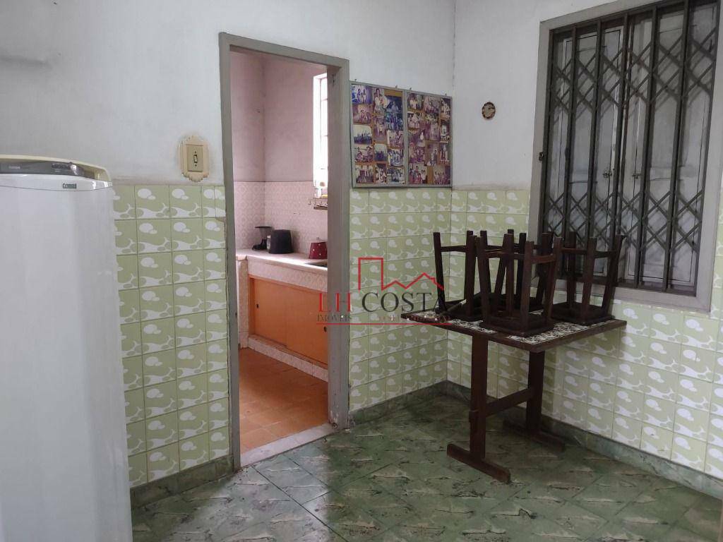 Casa à venda com 3 quartos, 110m² - Foto 16