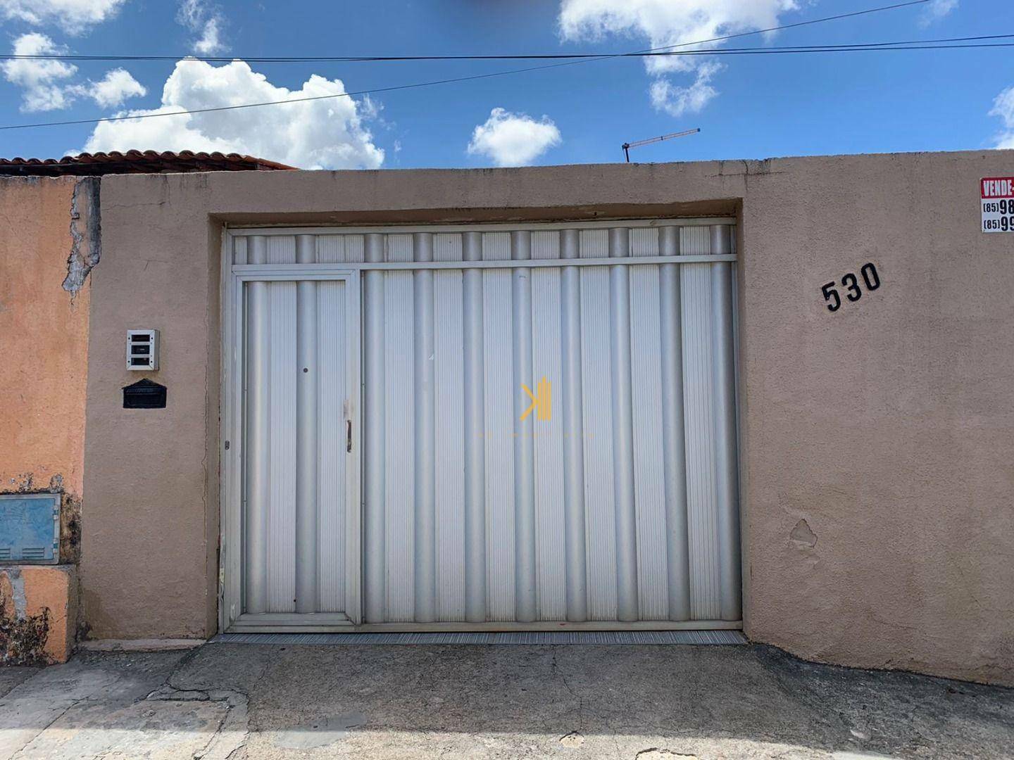 Casa à venda com 3 quartos, 200M2 - Foto 1