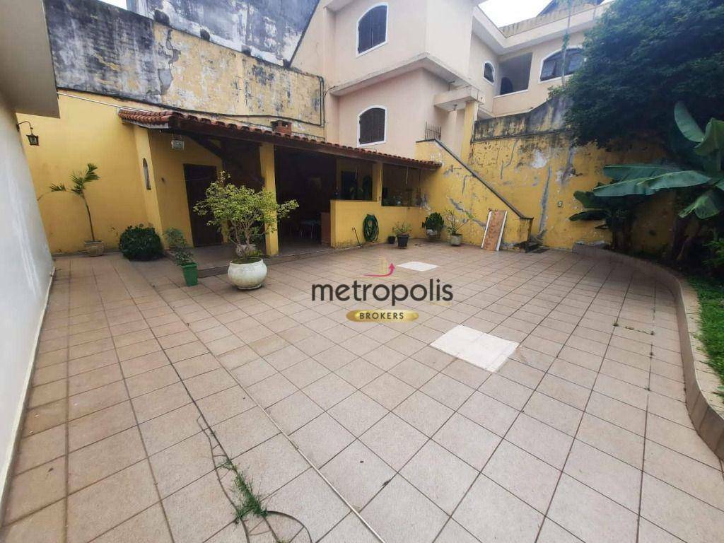 Casa à venda com 7 quartos, 300m² - Foto 28