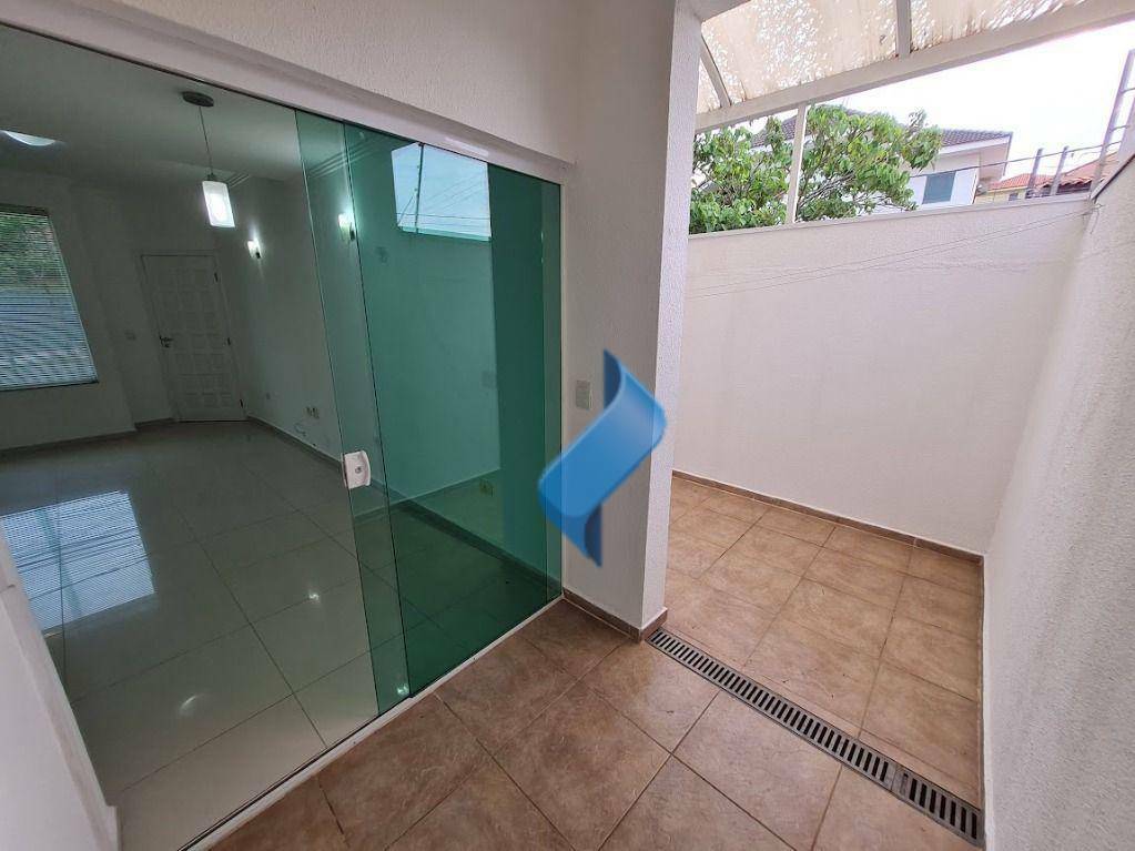 Casa à venda com 2 quartos, 63m² - Foto 5