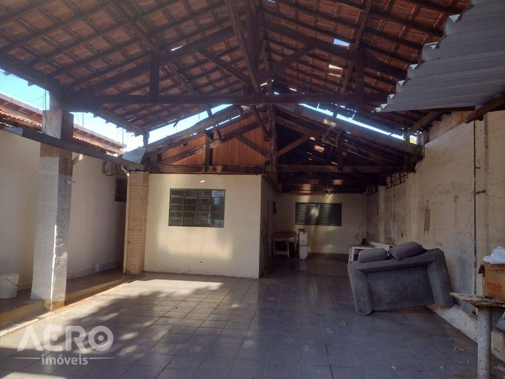 Casa à venda com 3 quartos, 150m² - Foto 5