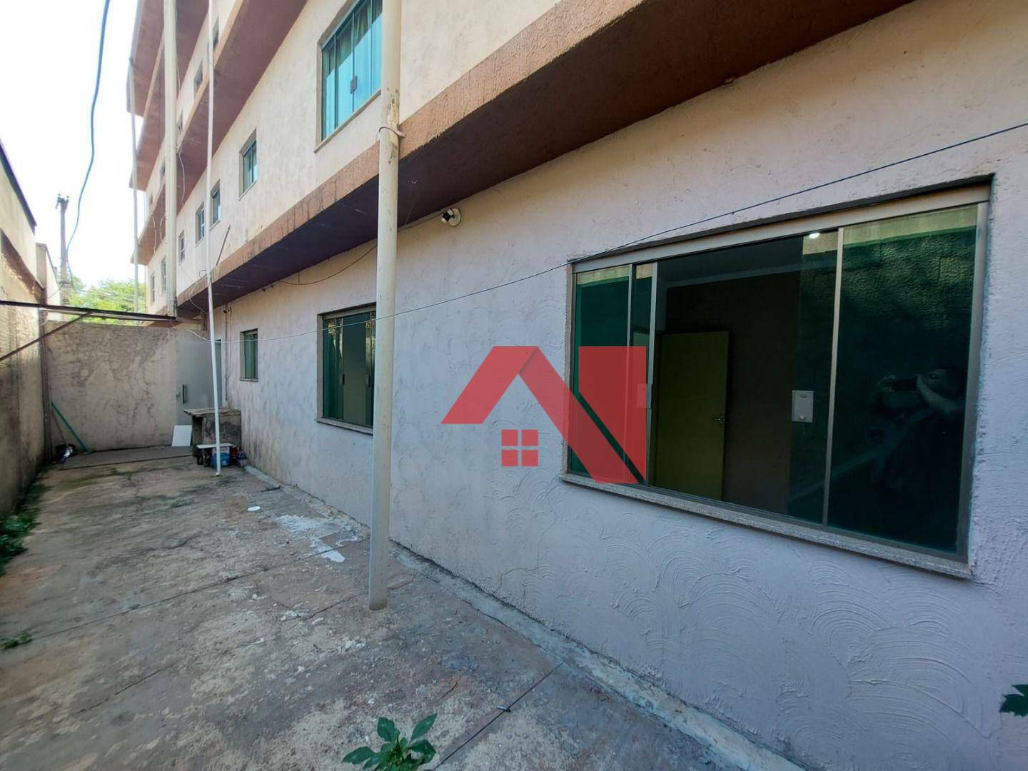 Apartamento para alugar com 3 quartos, 80m² - Foto 11