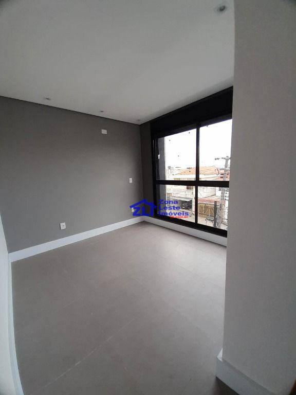 Sobrado à venda com 2 quartos, 160m² - Foto 10