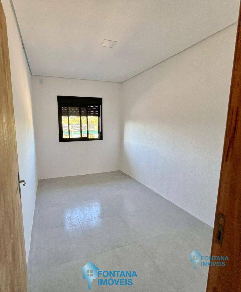 Casa à venda com 2 quartos, 44m² - Foto 6