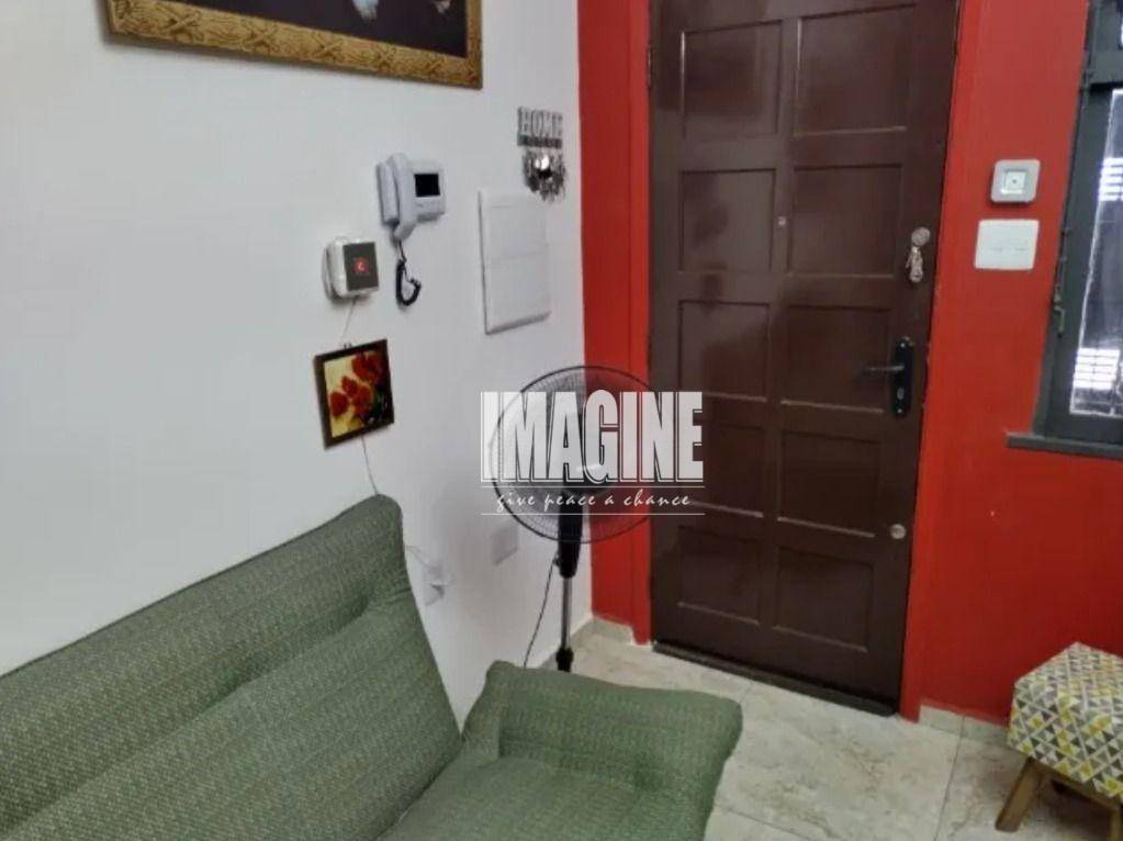 Casa à venda com 3 quartos, 123m² - Foto 1