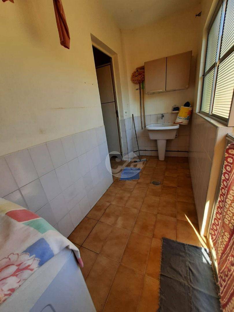 Casa à venda com 3 quartos, 176m² - Foto 6