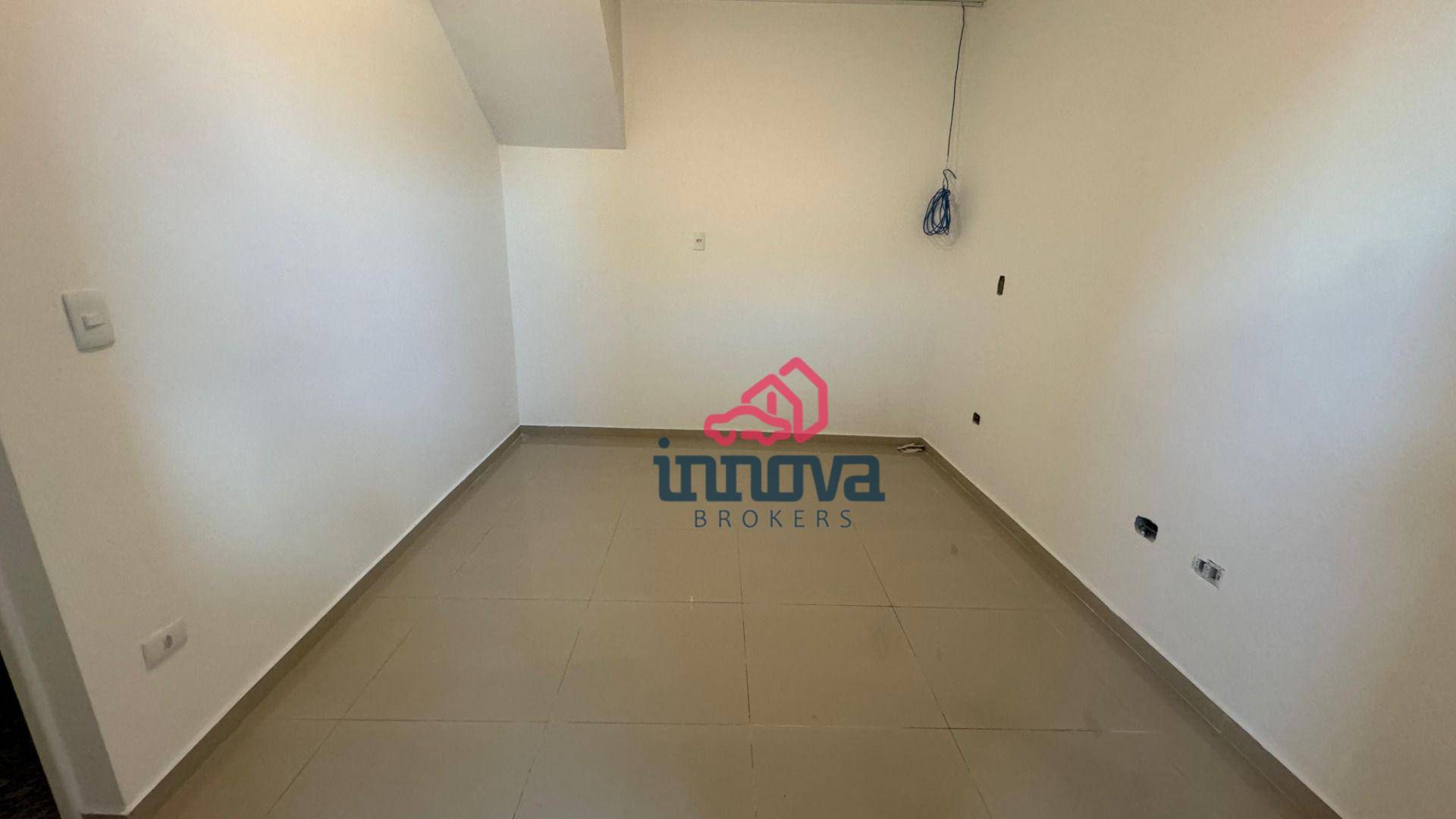 Sobrado à venda com 3 quartos, 150M2 - Foto 4