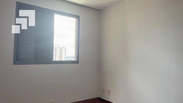 Apartamento para alugar com 4 quartos, 170m² - Foto 10