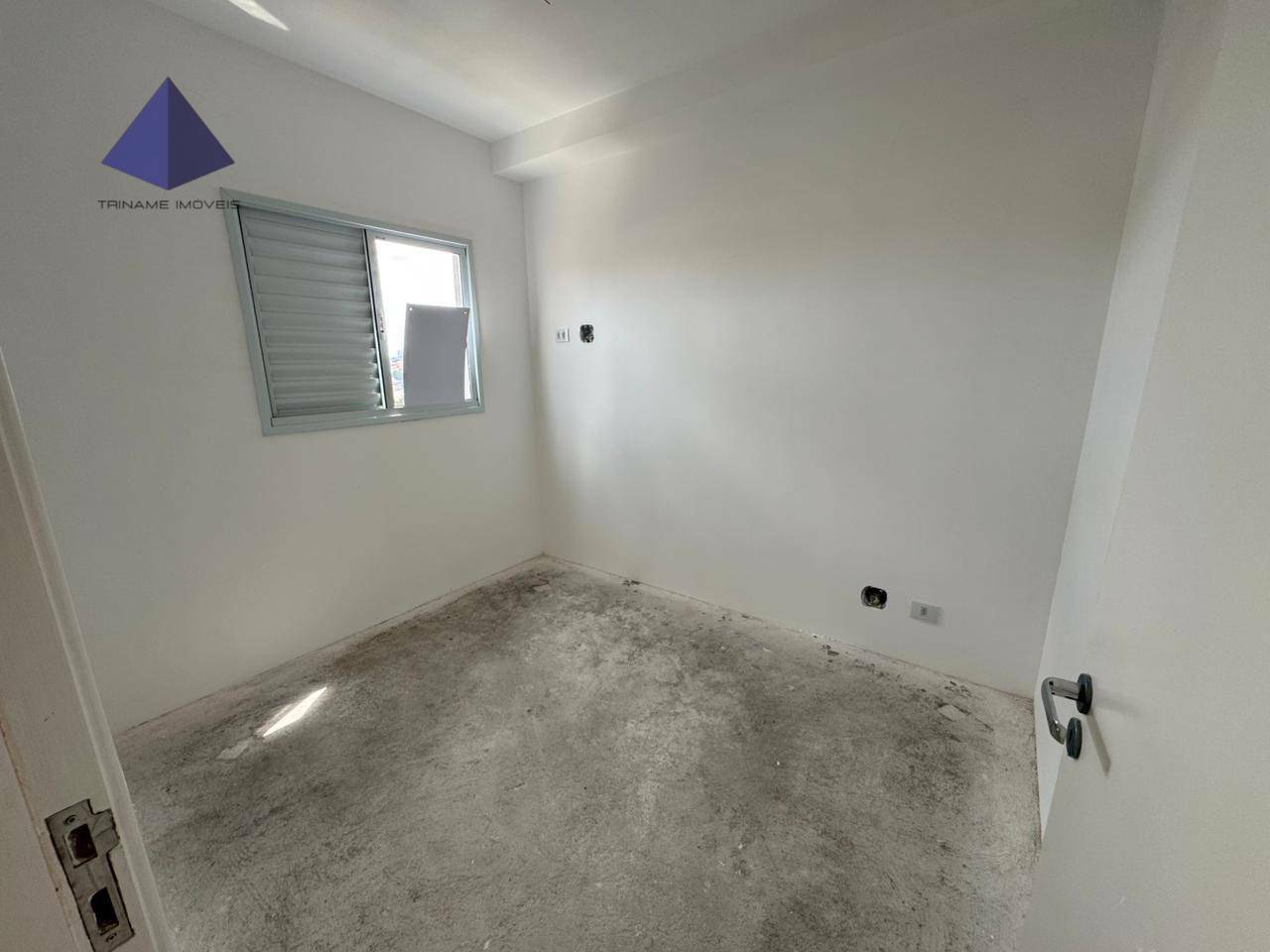 Apartamento à venda com 2 quartos, 40m² - Foto 3