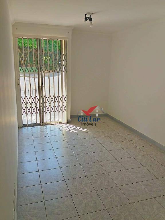 Apartamento à venda com 2 quartos, 60m² - Foto 1