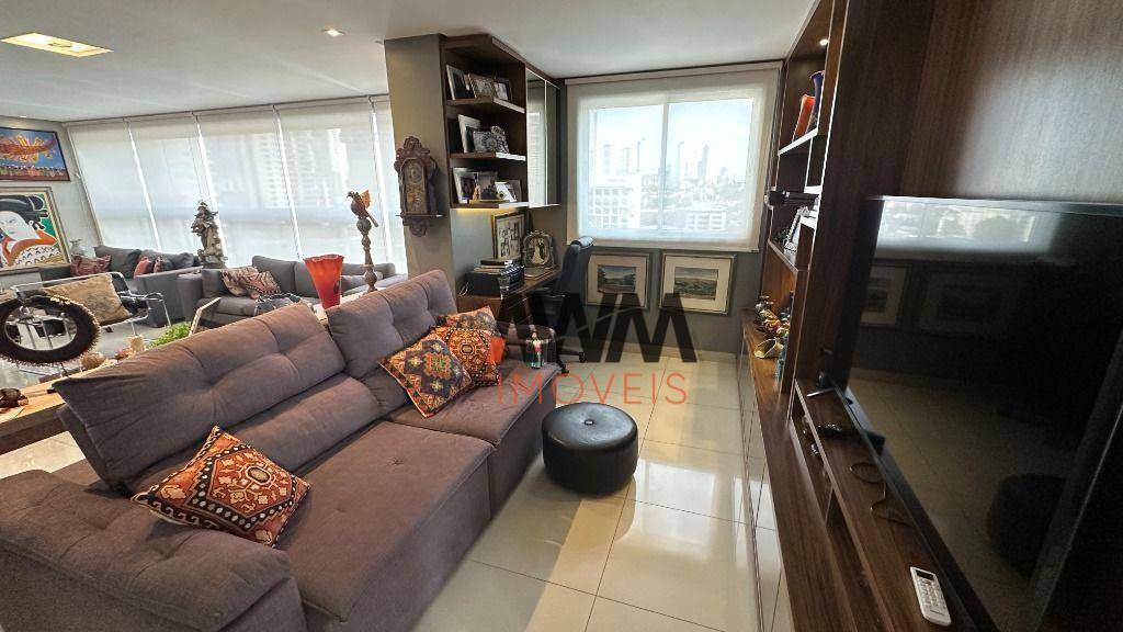 Apartamento para alugar com 2 quartos, 99m² - Foto 18