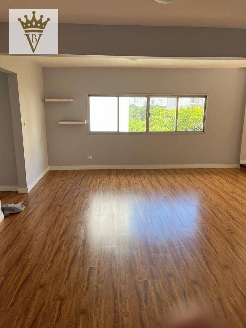 Apartamento para alugar com 4 quartos, 148m² - Foto 1