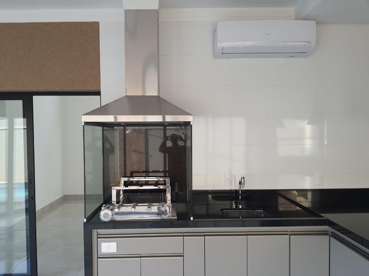 Casa à venda com 4 quartos, 265m² - Foto 7