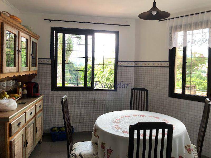 Casa à venda com 4 quartos, 950m² - Foto 9