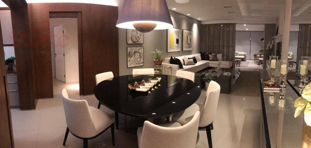 Apartamento à venda com 4 quartos, 216m² - Foto 29