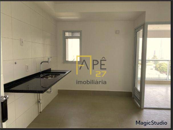 Apartamento à venda com 2 quartos, 67m² - Foto 4