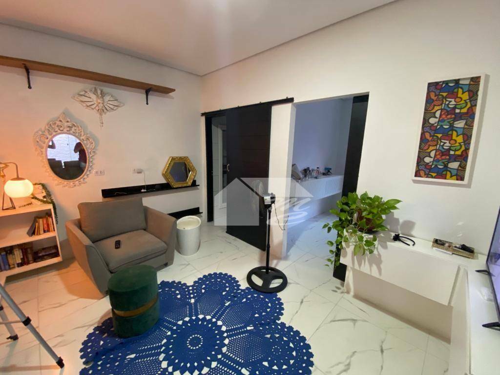 Casa à venda com 2 quartos, 65m² - Foto 9