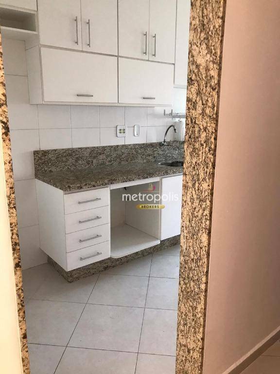 Apartamento à venda com 2 quartos, 58m² - Foto 17