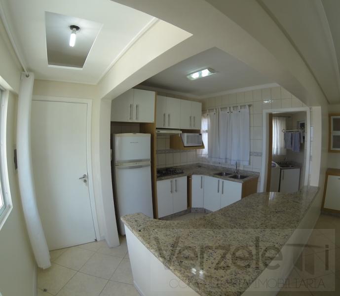 Apartamento à venda com 3 quartos, 127m² - Foto 6