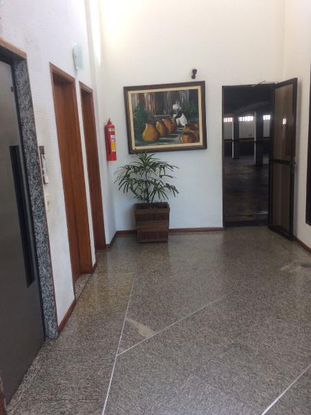 Apartamento para alugar com 4 quartos, 368m² - Foto 10