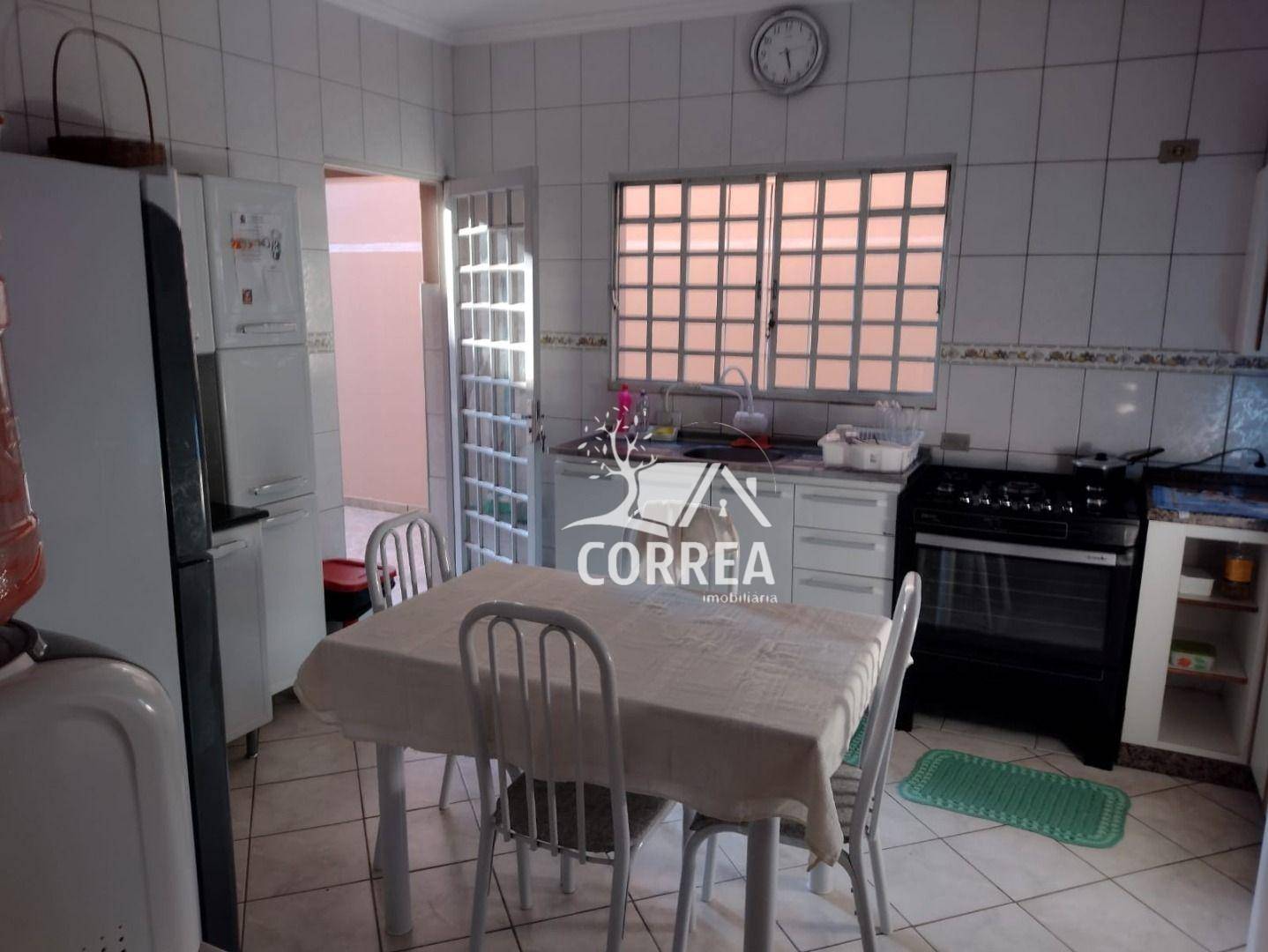 Casa à venda com 3 quartos, 134m² - Foto 10