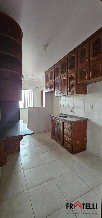 Apartamento à venda com 3 quartos - Foto 6