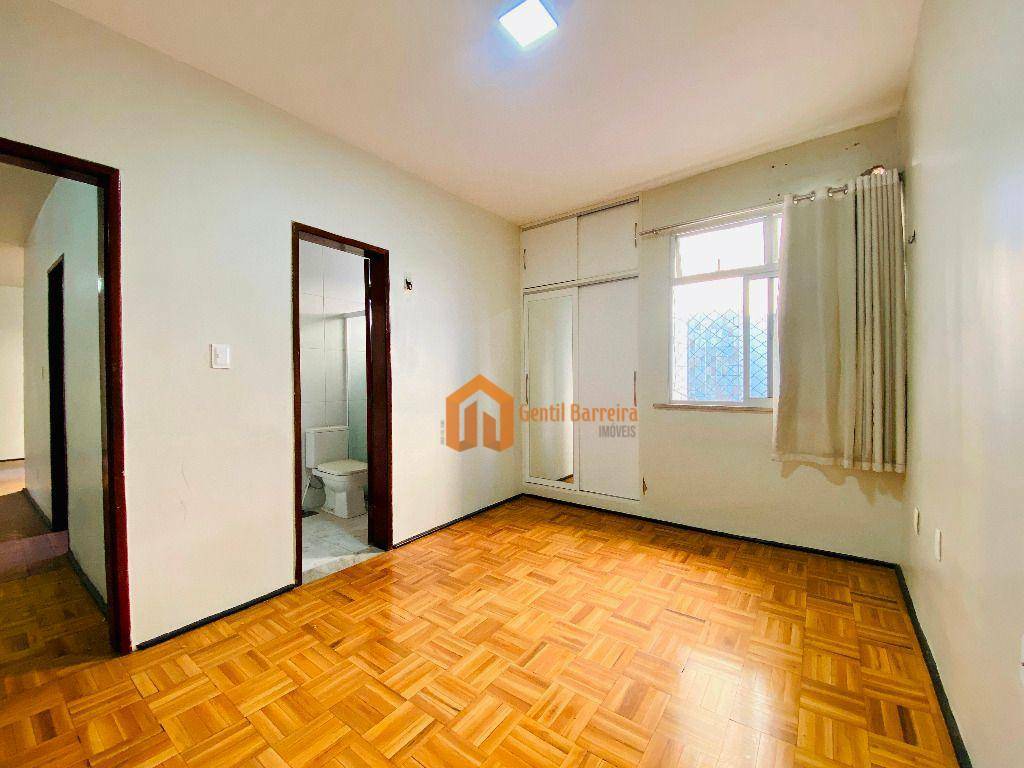 Apartamento à venda com 3 quartos, 110m² - Foto 19