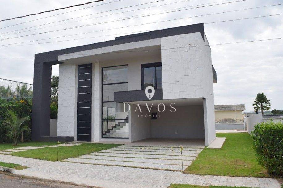 Sobrado à venda com 4 quartos, 252m² - Foto 1