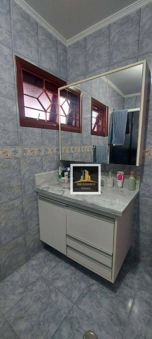 Sobrado à venda com 3 quartos, 264m² - Foto 25