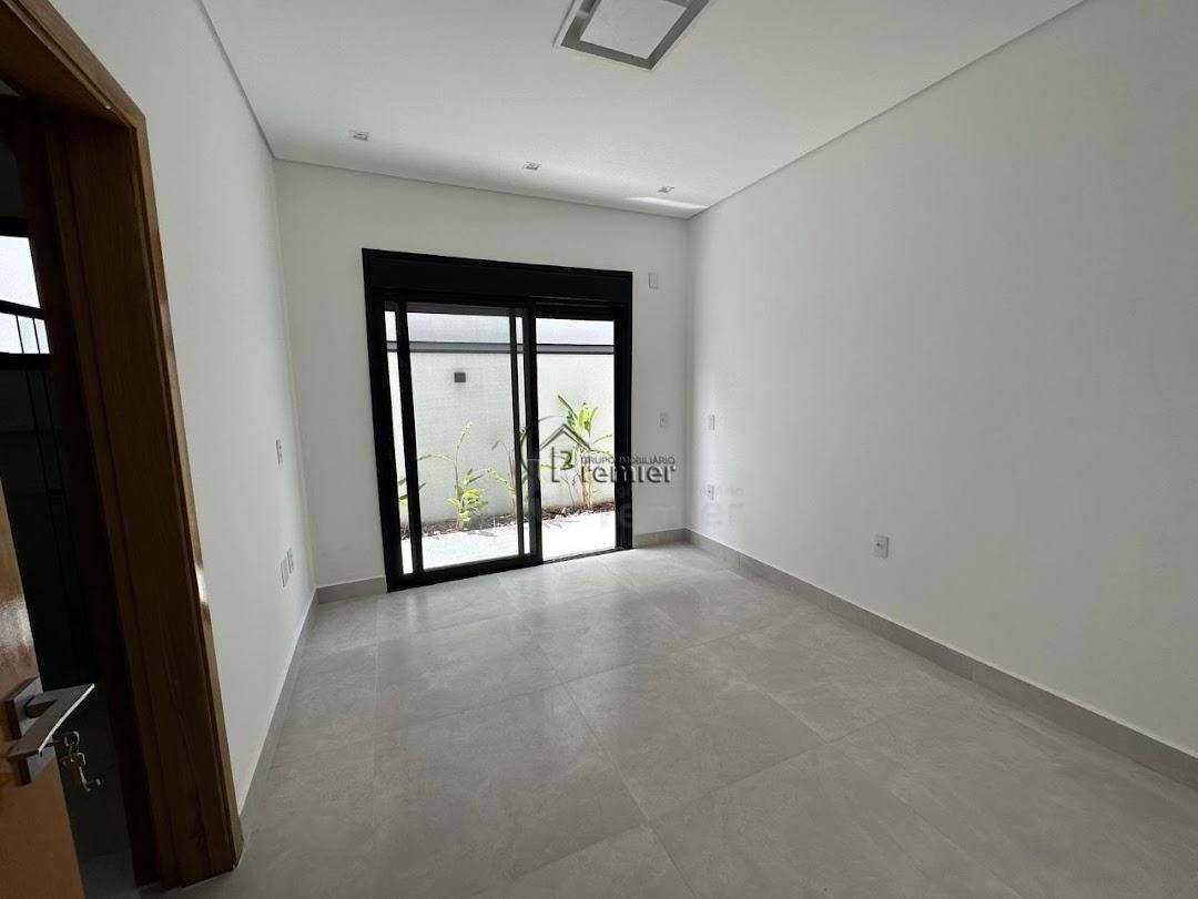 Casa de Condomínio à venda com 4 quartos, 258m² - Foto 19