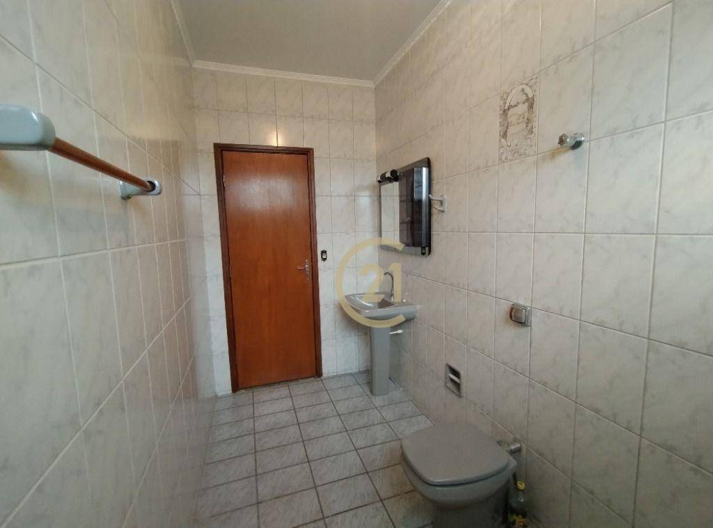 Casa à venda com 4 quartos, 260m² - Foto 21