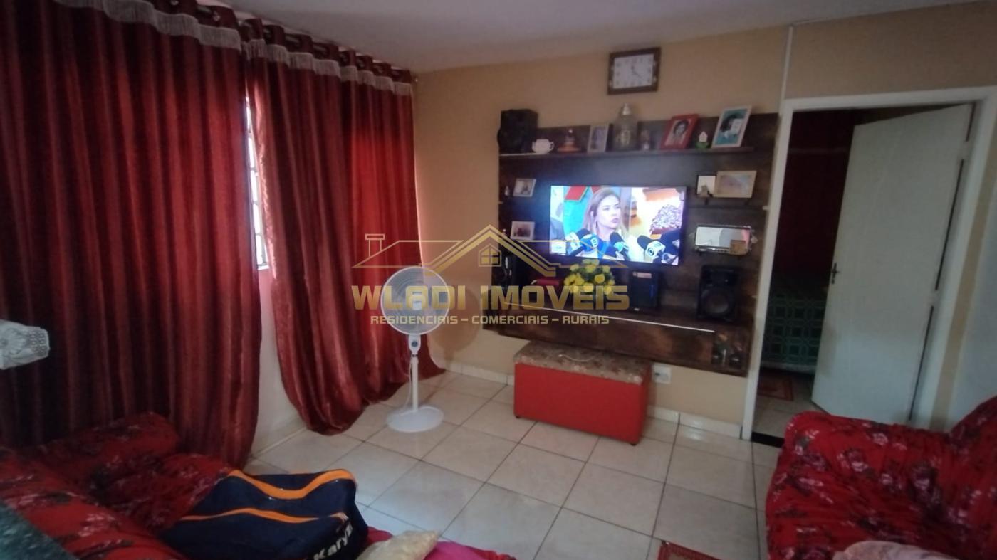 Casa à venda com 2 quartos, 150m² - Foto 15