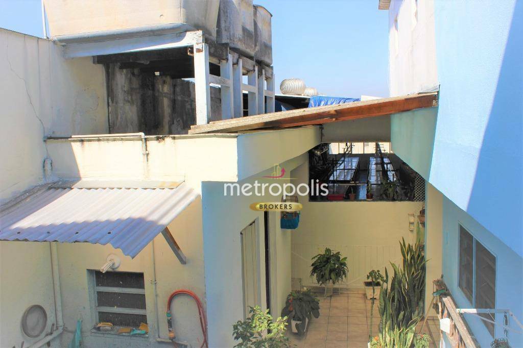 Casa à venda com 3 quartos, 340m² - Foto 29