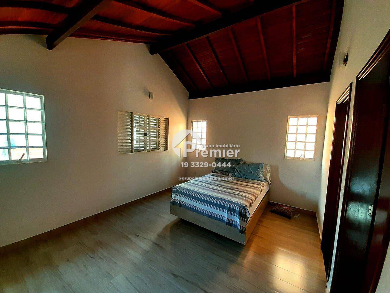 Casa à venda com 3 quartos, 207m² - Foto 17