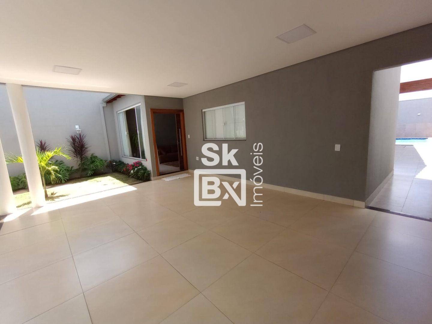 Casa à venda com 3 quartos, 200m² - Foto 3