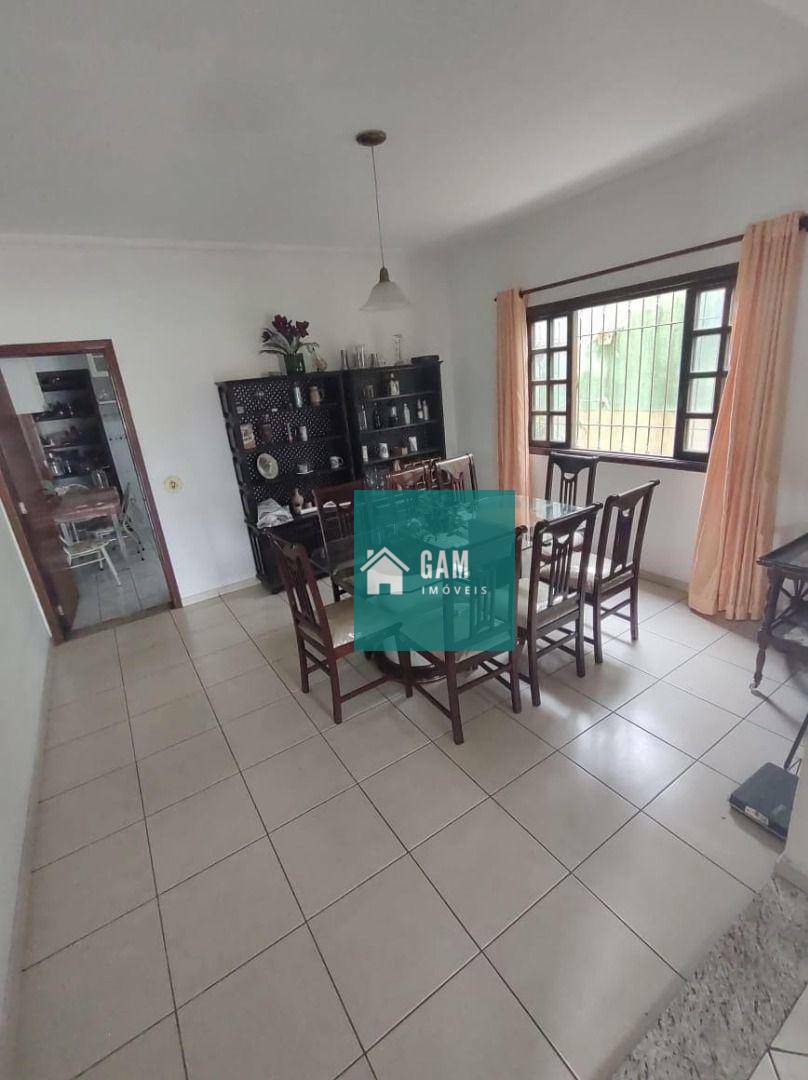 Sobrado à venda com 4 quartos, 200m² - Foto 6