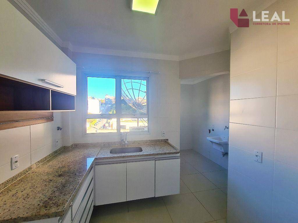 Apartamento para alugar com 2 quartos, 60m² - Foto 6