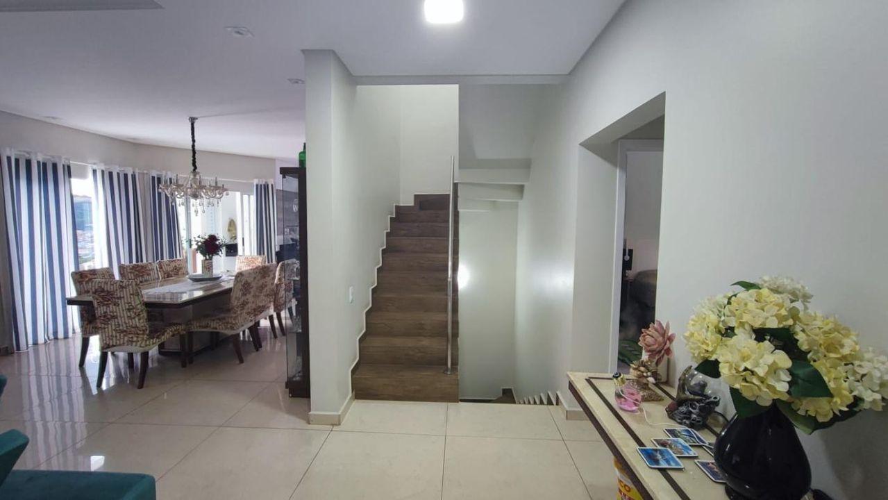 Casa de Condomínio à venda com 3 quartos, 1000m² - Foto 8