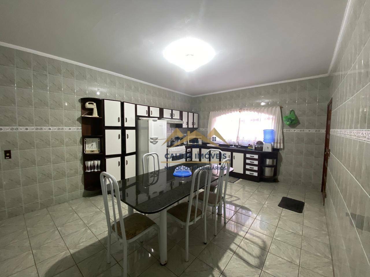 Chácara à venda com 4 quartos, 450m² - Foto 22