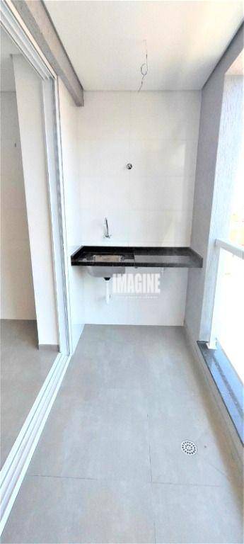 Apartamento à venda com 2 quartos, 42m² - Foto 3