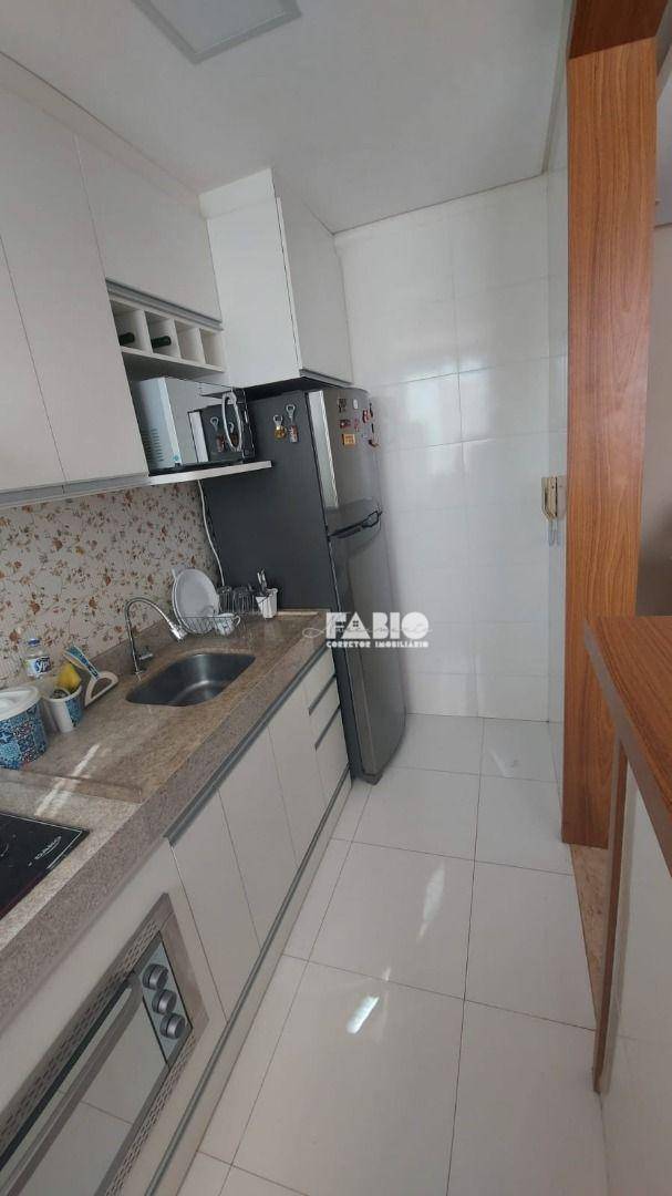 Apartamento à venda com 2 quartos, 47m² - Foto 14