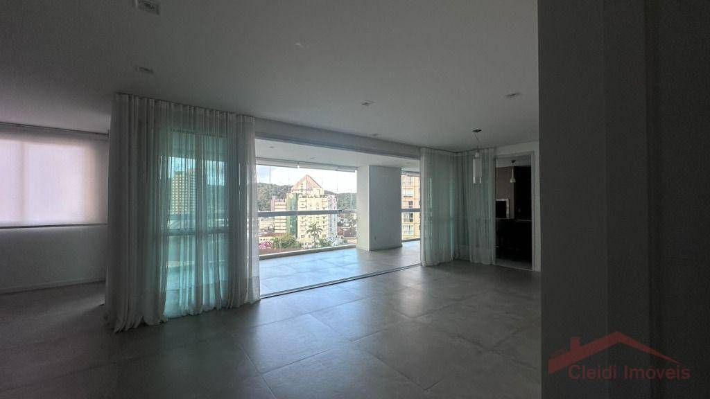 Apartamento, 4 quartos, 231 m² - Foto 5
