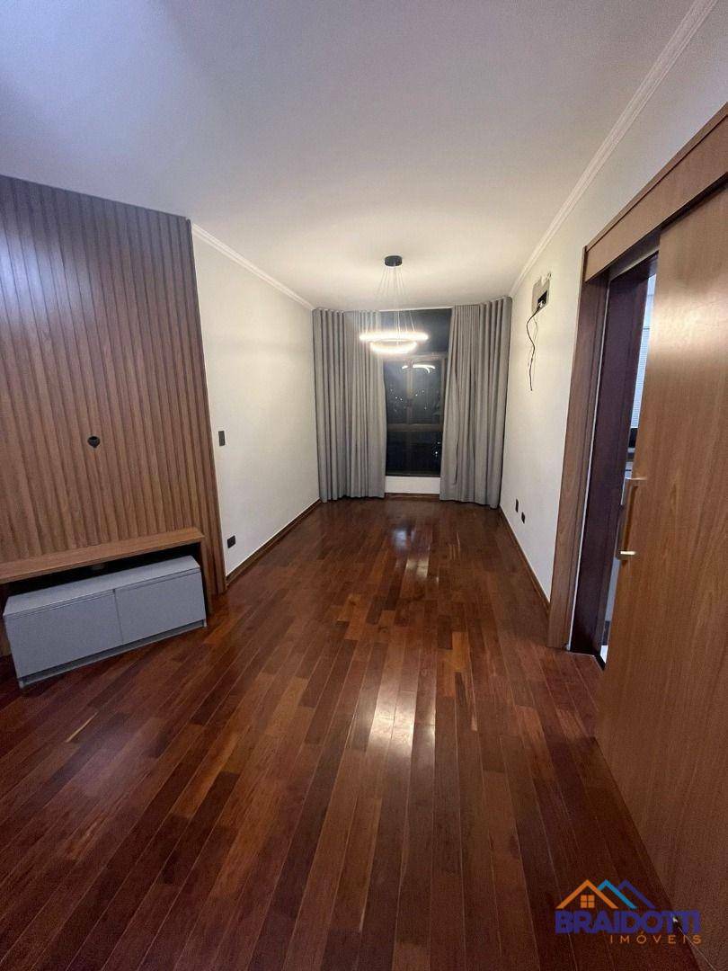 Apartamento à venda com 2 quartos, 85m² - Foto 2