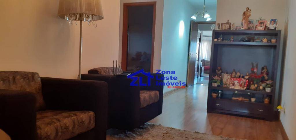 Apartamento à venda com 4 quartos, 183m² - Foto 2