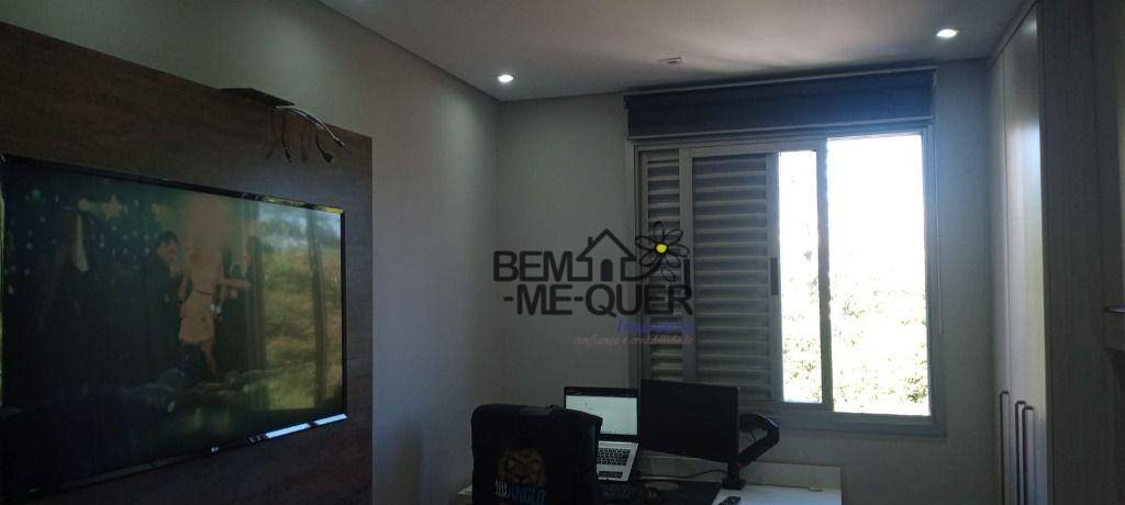 Apartamento à venda com 2 quartos, 62m² - Foto 3