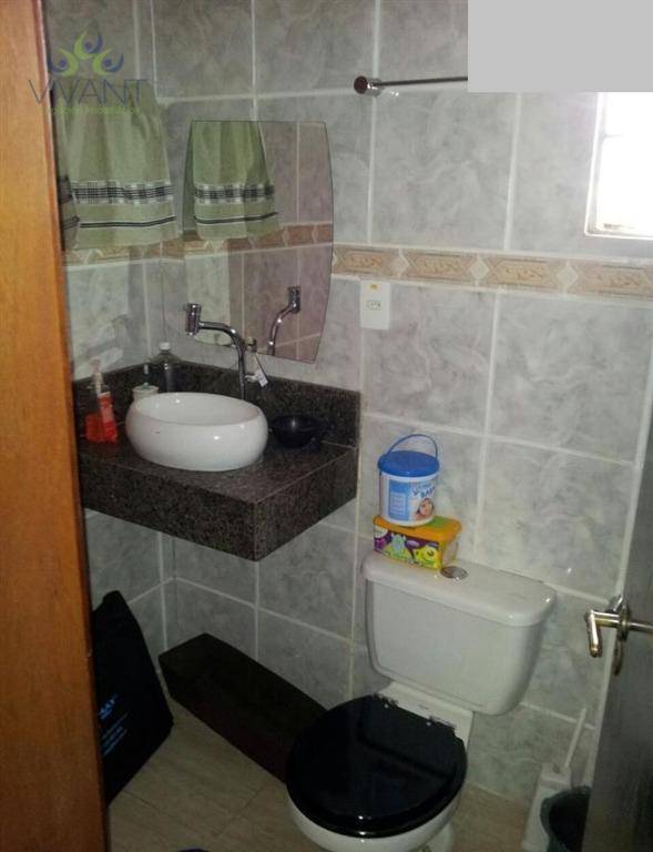 Sobrado à venda com 3 quartos, 220m² - Foto 12